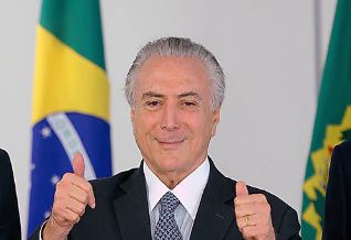 Com salário mínimo menor que o previsto, governo poupará R$ 3,4 bi
